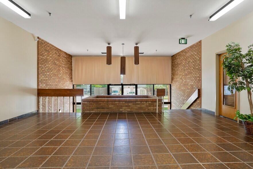 More Photos Of 5310 Ward Rd, Arvada Office For Lease