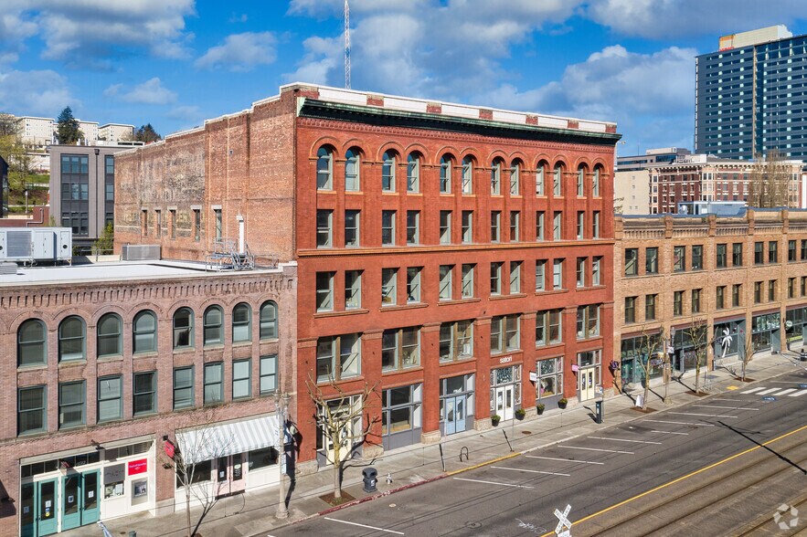 Primary Photo Of 1730-1736 Pacific Ave, Tacoma Schools For Lease