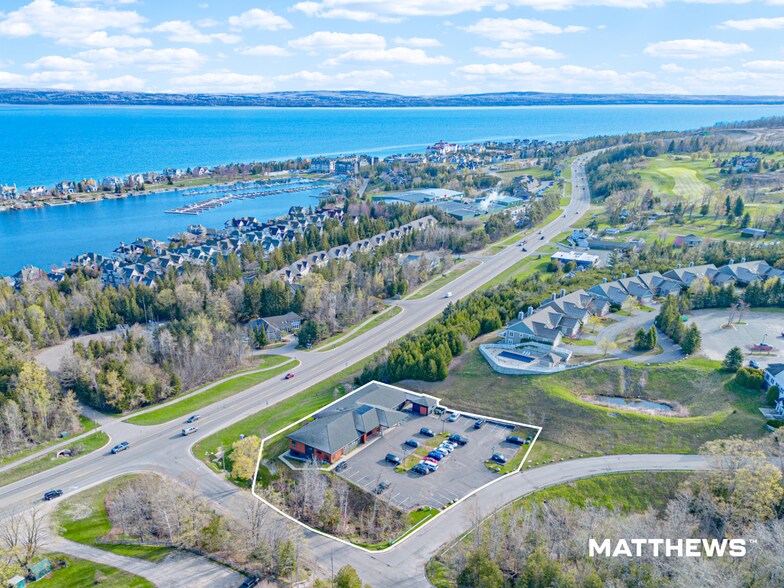 More Photos Of 4170 Cedar Bluff Dr, Petoskey Office For Sale
