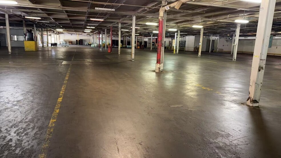 More Photos Of 3700 Victory Dr, Columbus Food Processing For Lease