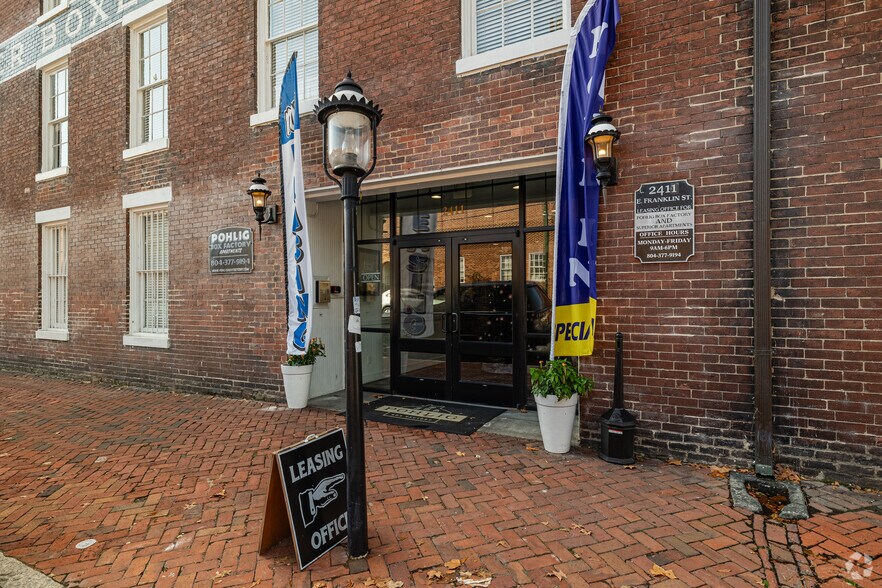 More Photos Of 2411 E Franklin St, Richmond Apartments For Lease