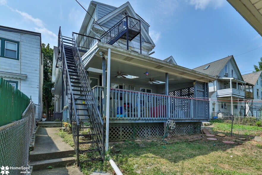 More Photos Of 1337 Washington St, Easton Multifamily For Sale