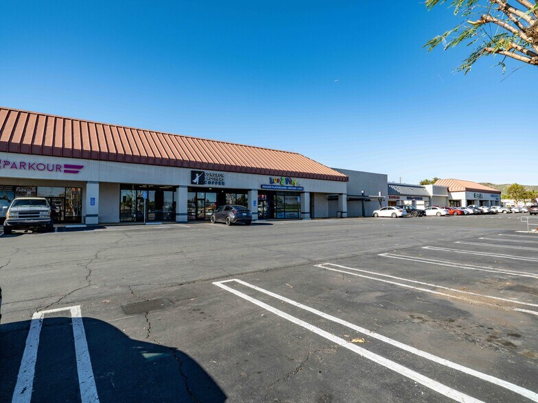 More Photos Of 4652-4822 La Sierra Ave, Riverside Unknown For Lease