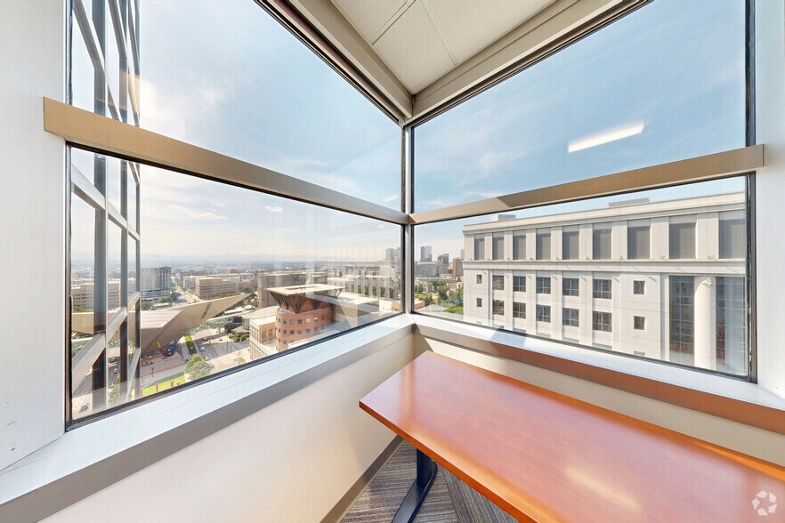 Photo of 16th Floor Ste 1650