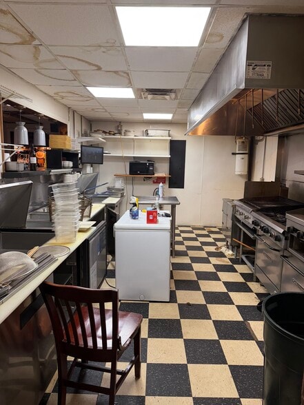 More Photos Of 4 Ayer Rd, Shirley Restaurant For Sale