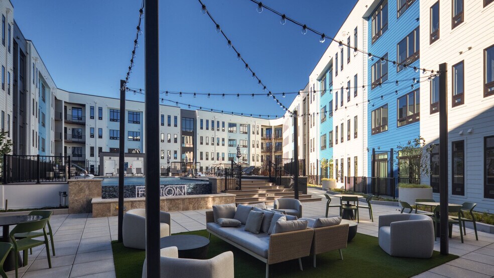 More Photos Of 225 W Olney Rd, Norfolk Apartments For Sale