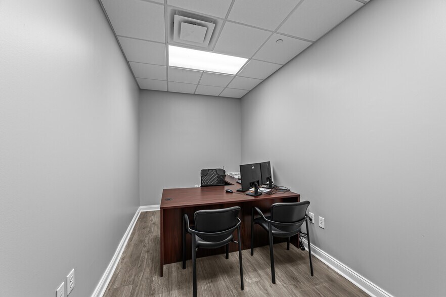 More Photos Of 4561 Heritage Trace Pky, Keller Medical For Sale