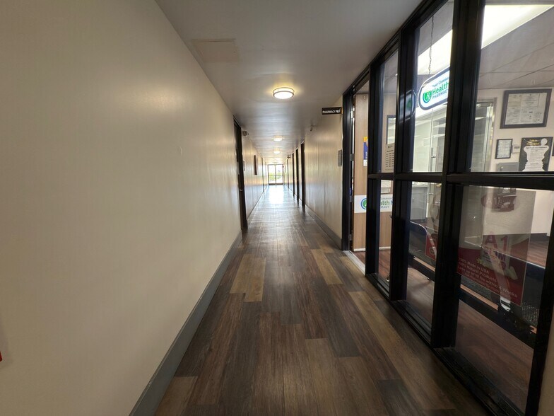 More Photos Of 4950 San Bernardino St, Montclair Medical For Lease