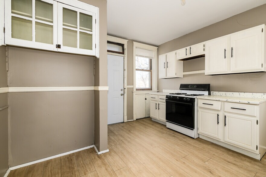 More Photos Of 5321 Michigan Ave, Saint Louis Multifamily For Sale