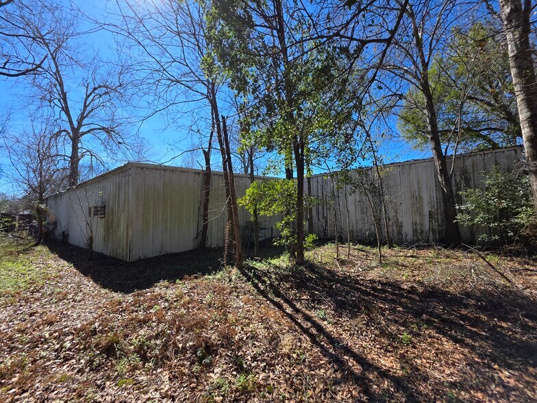More Photos Of 2852 FM 92, Silsbee Warehouse For Sale