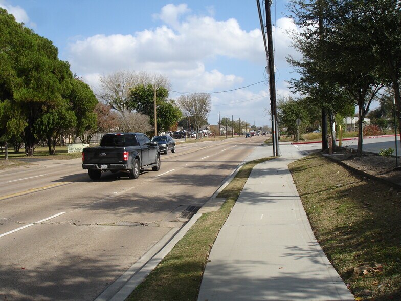 More Photos Of 4205 Pasadena Blvd, Pasadena Land For Sale