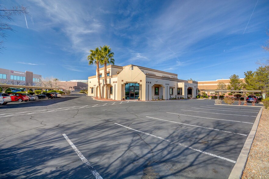 More Photos Of 313 Pilot Rd, Las Vegas Light Distribution For Sale