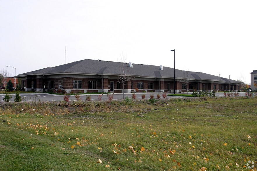 More Photos Of 18400 Maple Creek Dr, Tinley Park Medical For Sale