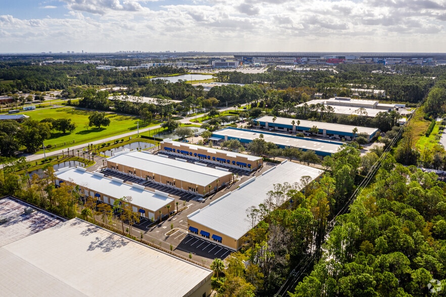 More Photos Of 500 Fentress Blvd, Daytona Beach Unknown For Lease
