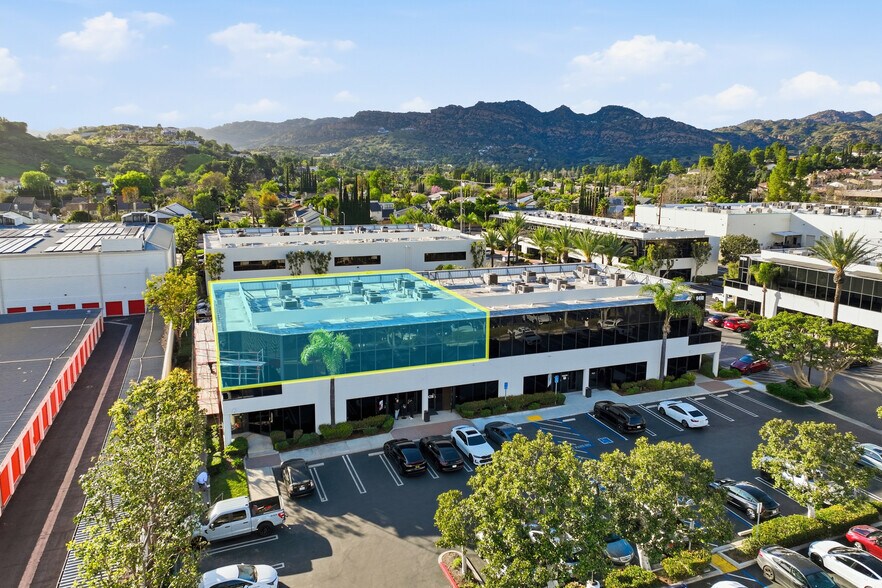 More Photos Of 9410 Topanga Canyon Blvd, Chatsworth Office For Lease
