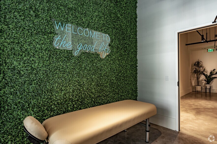 More Photos Of 609 2nd St, West Palm Beach Apartments For Lease