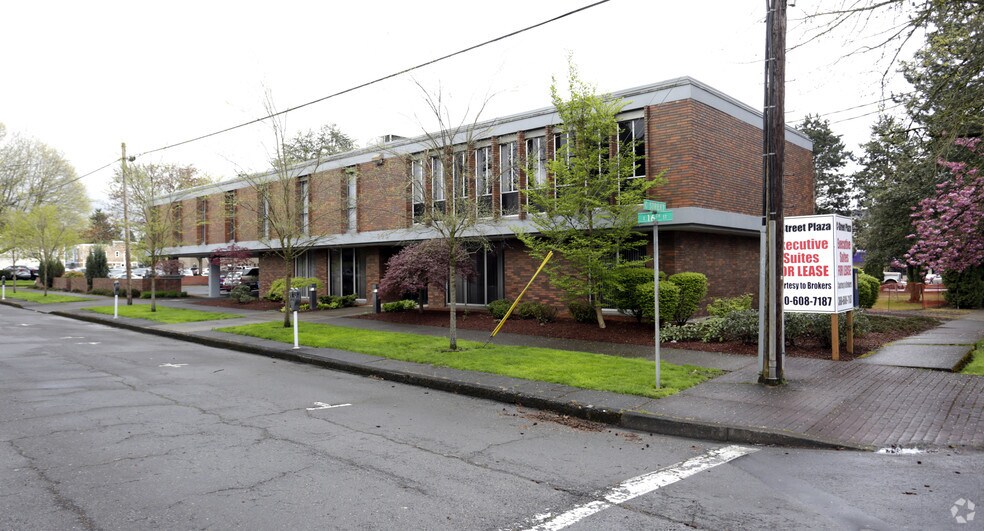 More Photos Of 303 E 16th St, Vancouver Coworking Space