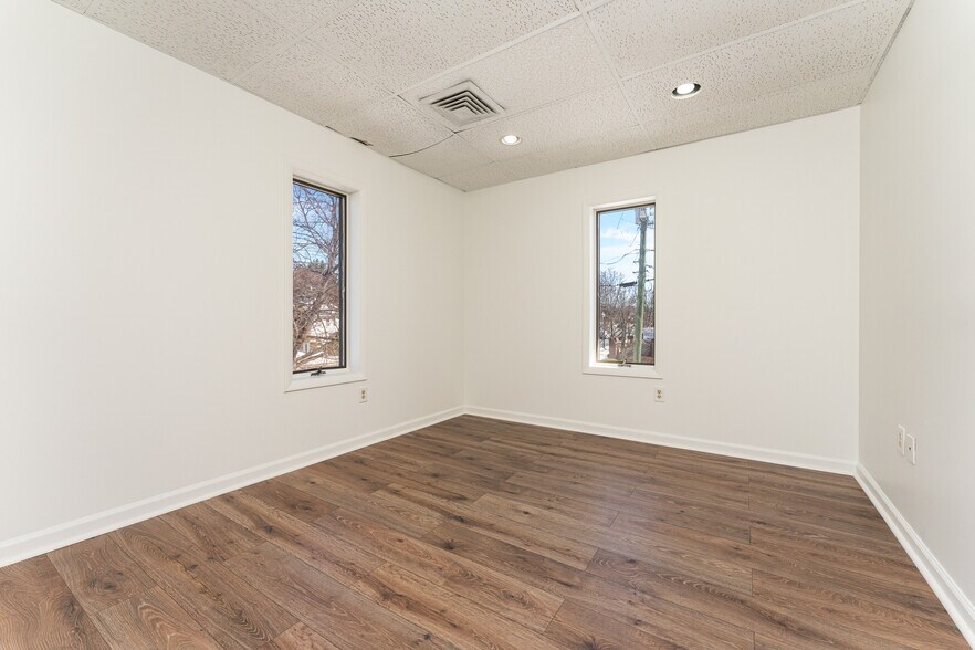 More Photos Of 10875 Main St, Fairfax Medical For Lease