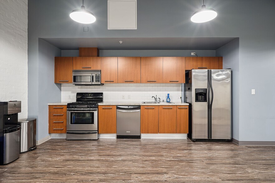 More Photos Of 1431 Pacific Hwy, San Diego Loft Creative Space For Lease