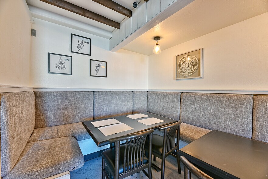 More Photos Of 1213 W Main St, Medford Restaurant For Sale