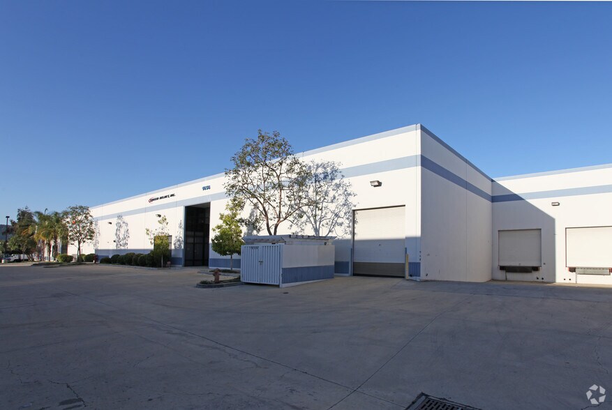 Primary Photo Of 1656 W Orange Grove Ave, Pomona Warehouse For Lease
