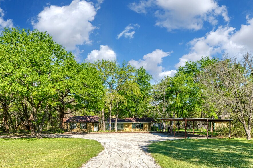 More Photos Of 4228 Hwy 377, Granbury Land For Sale