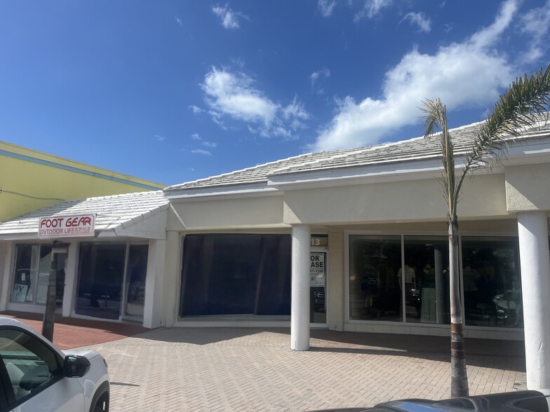 Primary Photo Of 313-321 John Ringling Blvd, Sarasota Storefront For Lease