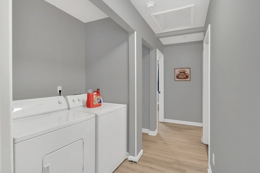More Photos Of 901 21st Ave N, Nashville Multifamily For Sale