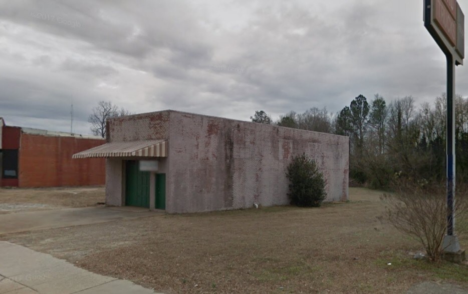Primary Photo Of 220 N Main St, Woodruff Warehouse For Sale