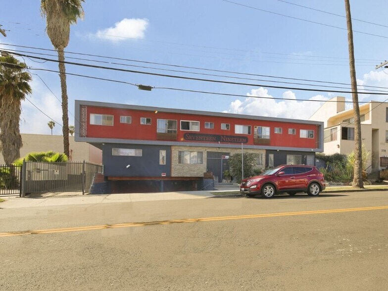 More Photos Of 1719 N Wilton Pl, Los Angeles Apartments For Sale
