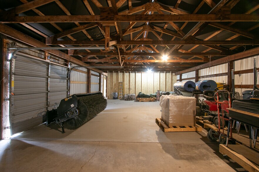 More Photos Of XXX Elmhurst Ave, Braham Flex For Sale