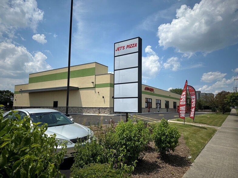 Primary Photo Of 4605 Lincoln Hwy, Matteson Storefront Retail Office For Lease