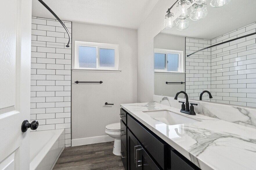 More Photos Of 1985 N Winery Ave, Fresno Apartments For Sale