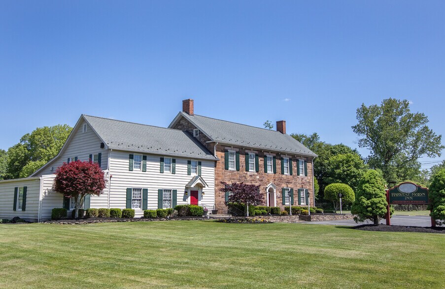 More Photos Of 1039 Old York Rd, East Amwell Township Restaurant For Sale