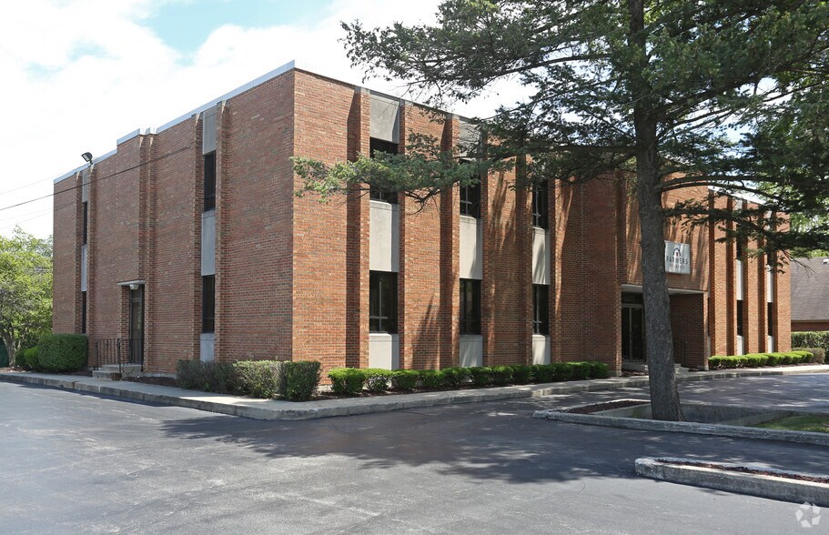 Primary Photo Of 12413 S Harlem Ave, Palos Heights Office For Lease