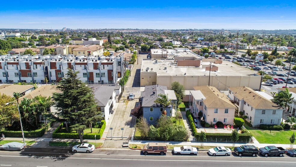 More Photos Of 12304 Washington Pl, Los Angeles Apartments For Sale