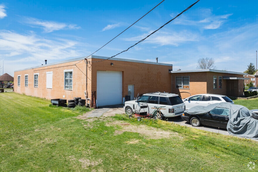 Primary Photo Of 1208 Dickinson St, Fremont Flex For Lease