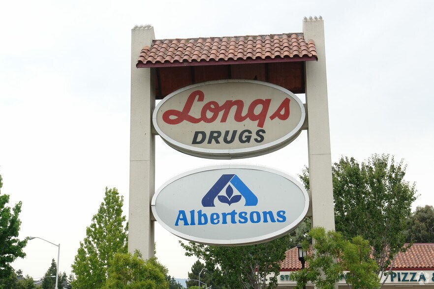 More Photos Of 200-220 Saratoga Ave, Santa Clara Storefront For Lease