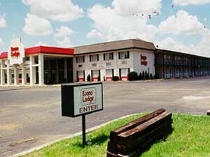 More Photos Of 2915 E Interstate 40, Amarillo Hotel For Sale