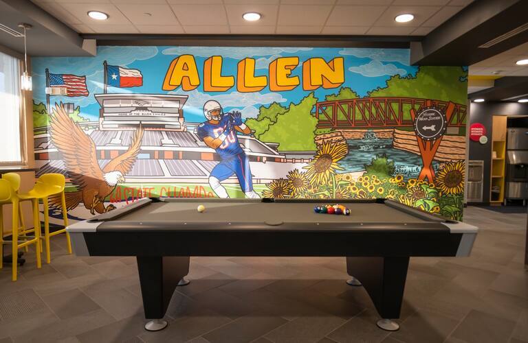 More Photos Of 1553 N Central Expy, Allen Hotel For Sale