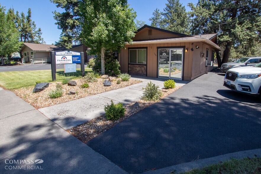More Photos Of 1208 NE 4th St, Bend Office For Sale