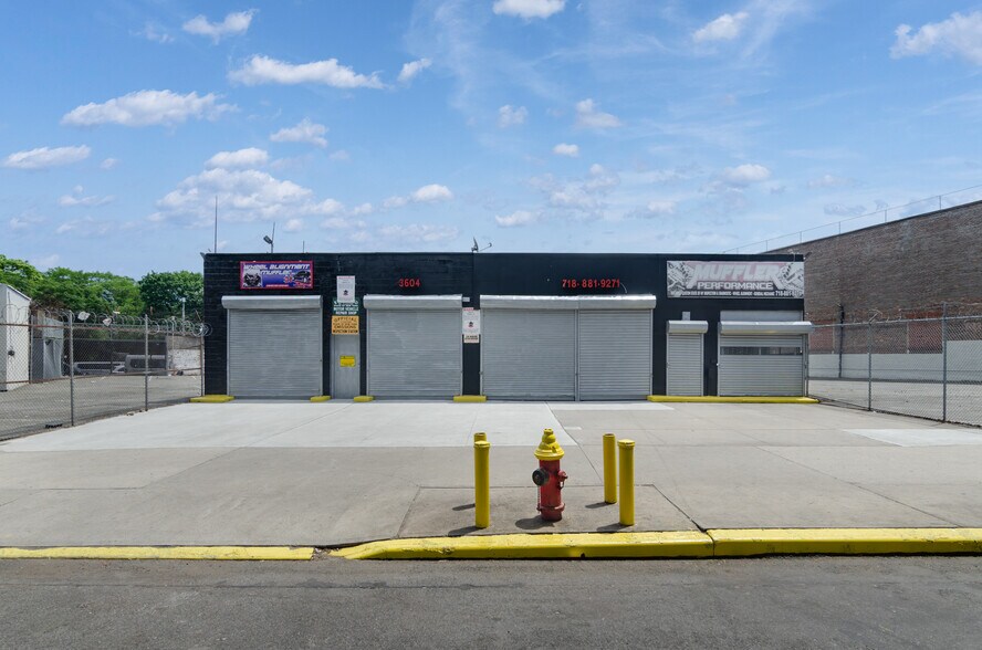 More Photos Of 3604 Jerome Ave, Bronx Manufacturing For Lease