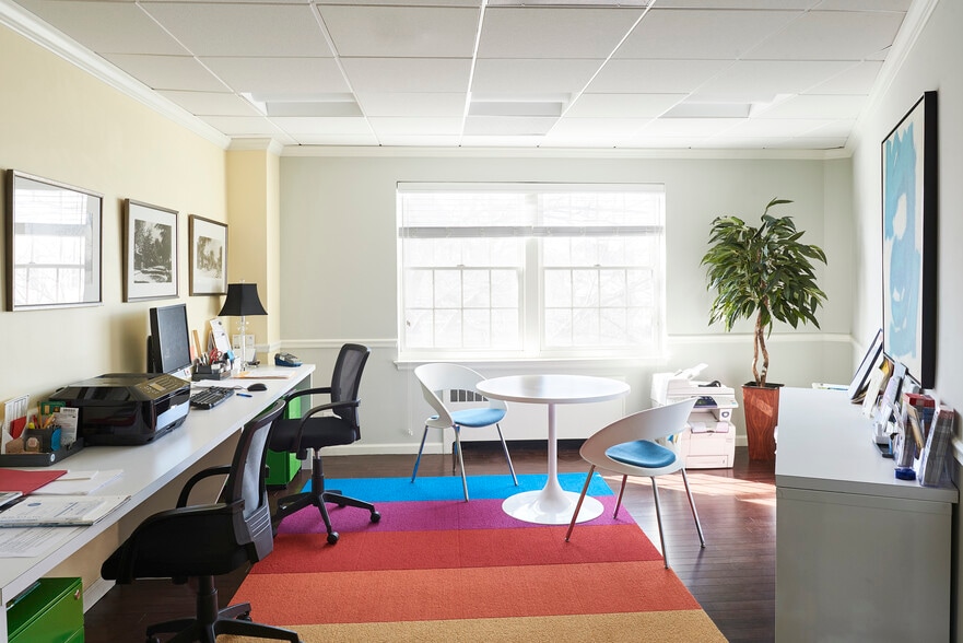 More Photos Of 51-55 Pondfield Rd, Bronxville Loft Creative Space For Lease