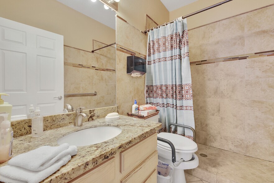 More Photos Of 7861 W Brown St, Peoria Assisted Living For Lease