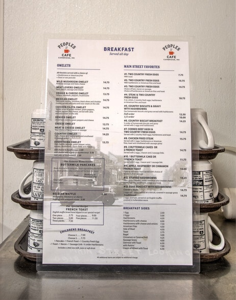 More Photos Of 118 Main St S, Cambridge Storefront For Sale