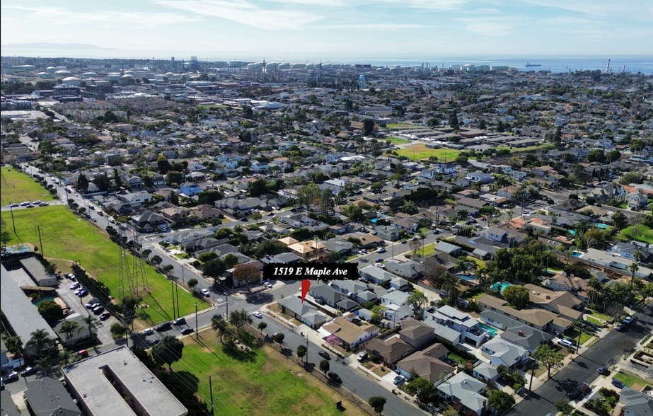 More Photos Of 1519 E Maple Ave, El Segundo Apartments For Sale