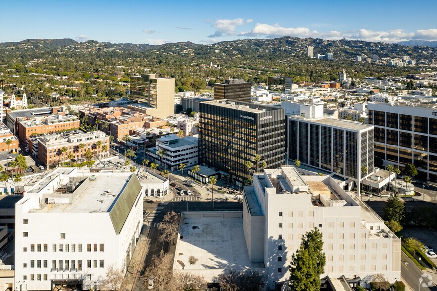 More Photos Of 428-444 N Bedford Dr, Beverly Hills Medical For Lease