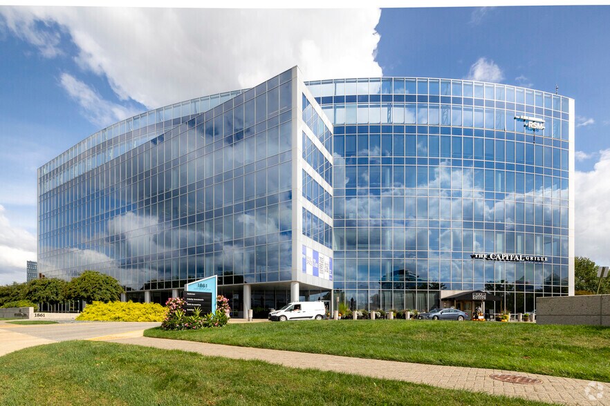 More Photos Of 1861 International Dr, Tysons Office For Lease