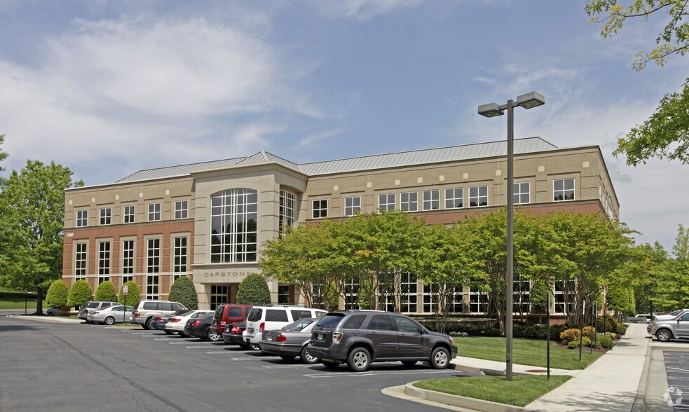 More Photos Of 7100 Forest Ave, Richmond Loft Creative Space For Lease