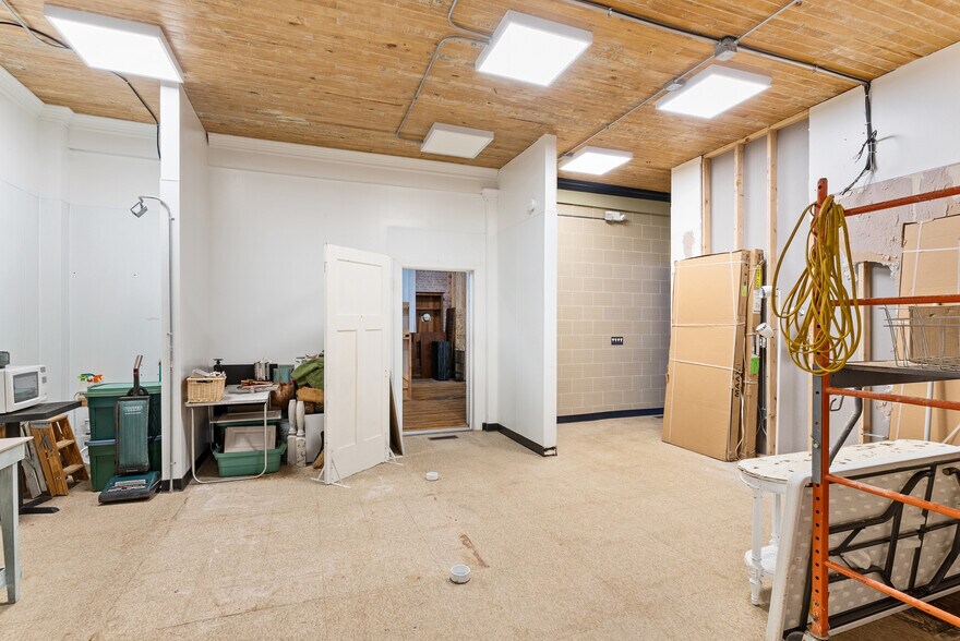 More Photos Of 4654 Water St, Columbiaville Storefront Retail Residential For Sale